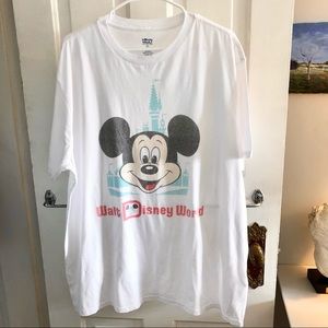 Walt Disney World 50th Vault Collection Retro Mickey Castle T-Shirt White • S